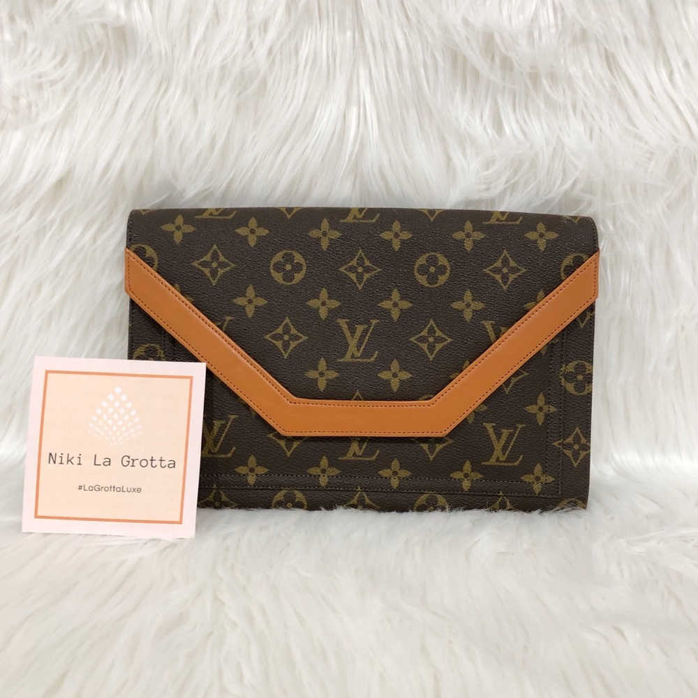❌ SOLD ❌ Louis Vuitton Vintage French Co Clutch